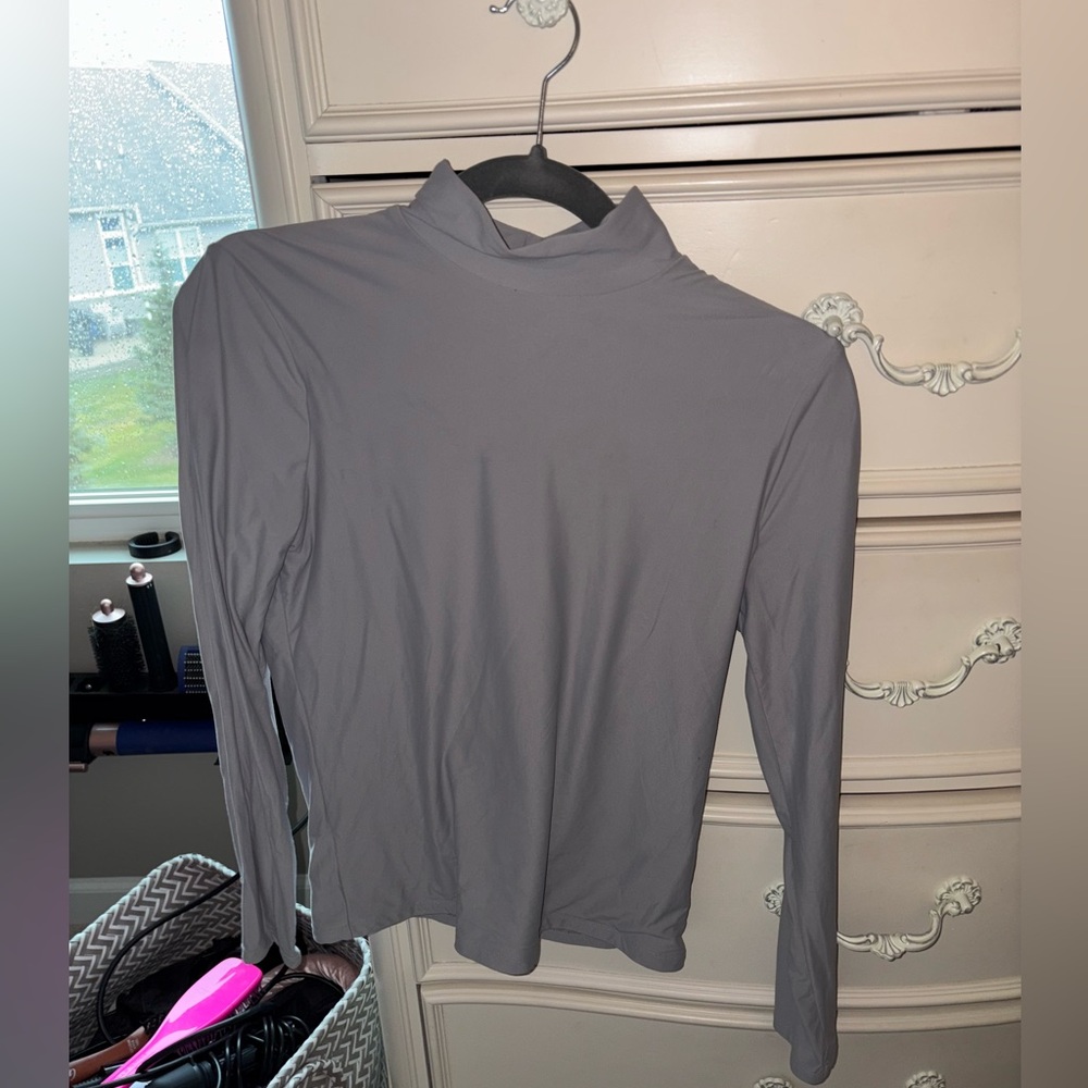 Abercrombie & Fitch Gray Women's Top